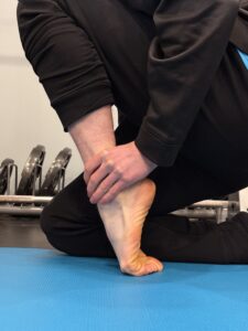 Toe point stretch picture