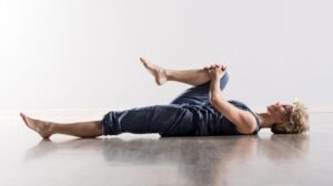 knee hug example image