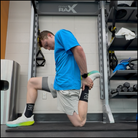 quad stretch image chin down